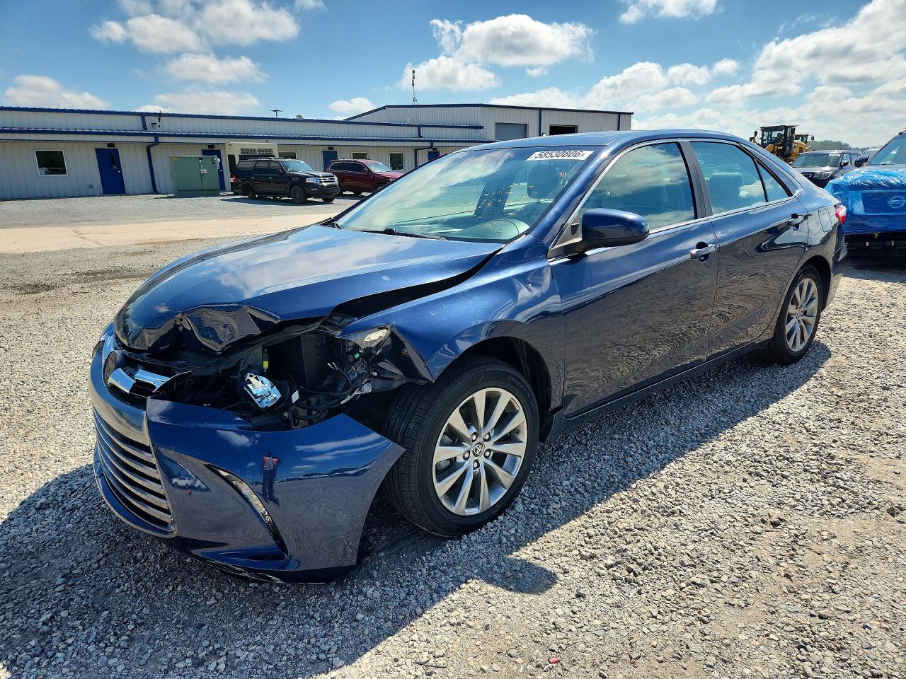 2015 TOYOTA CAMRY