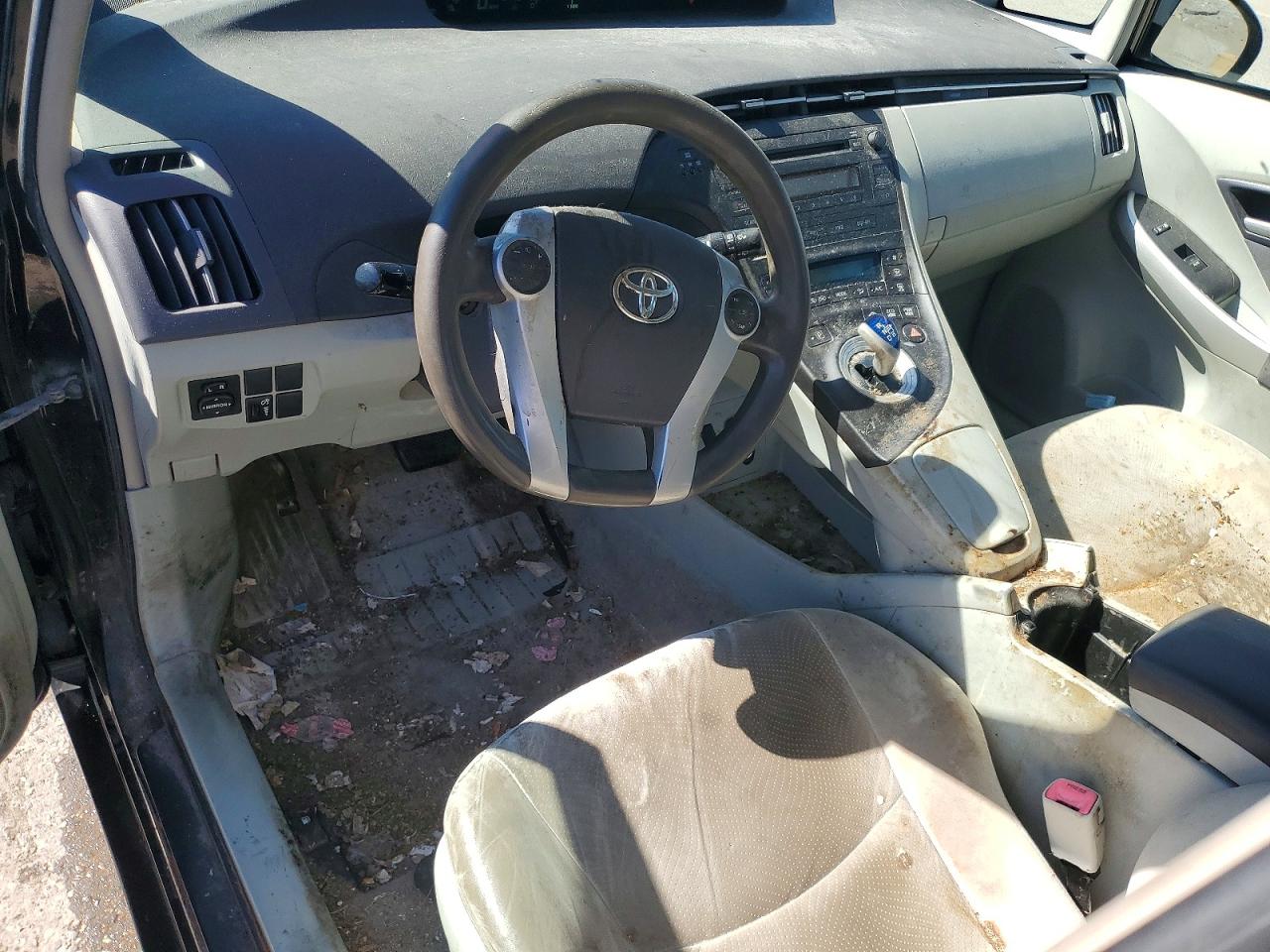 2010 TOYOTA PRIUS
