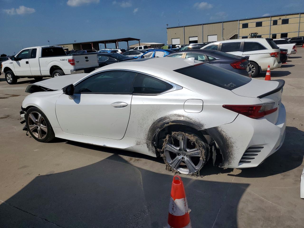 2016 LEXUS RC