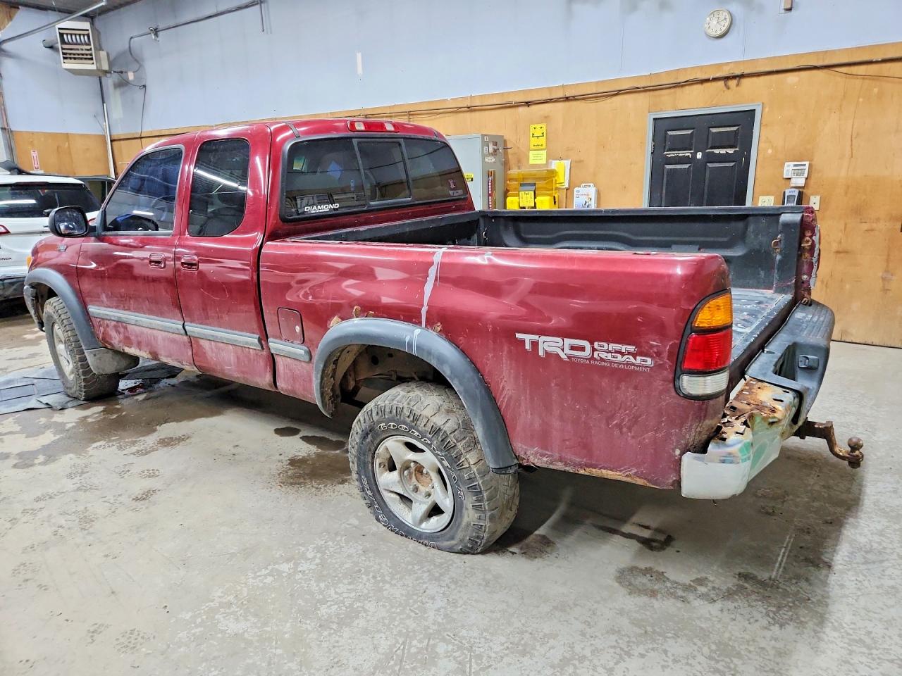 2000 TOYOTA TUNDRA