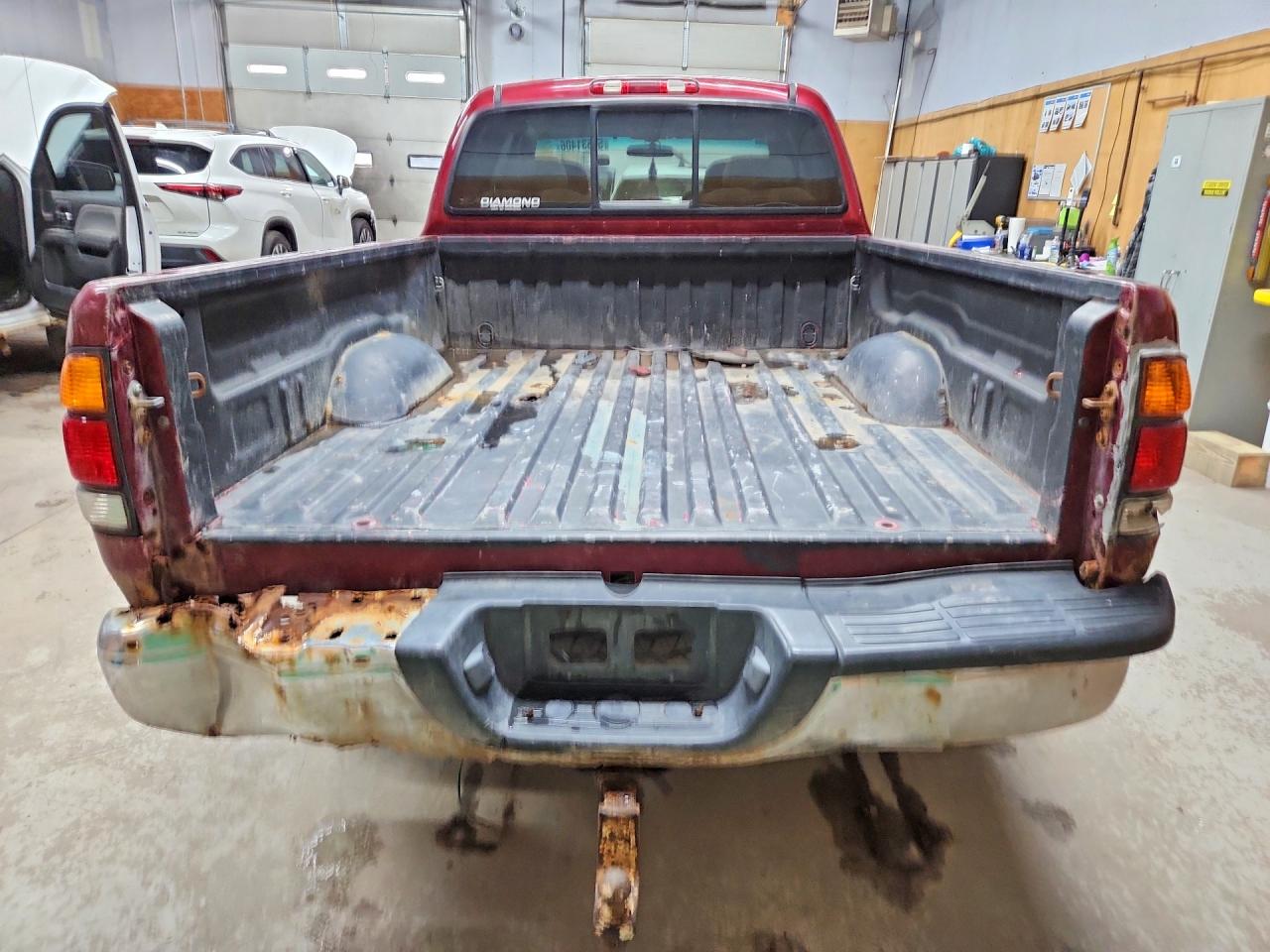 2000 TOYOTA TUNDRA