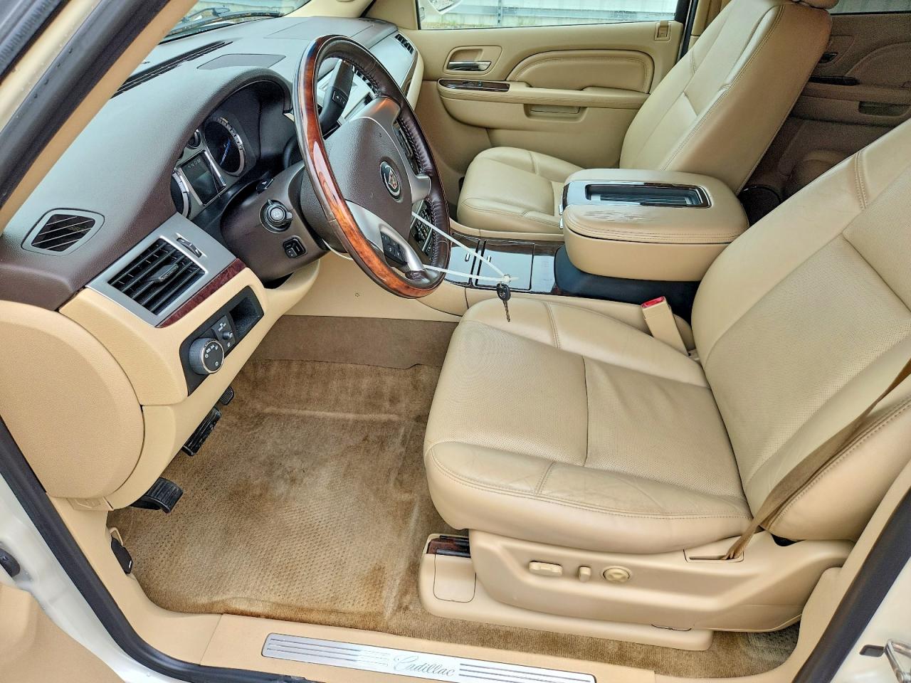 2014 CADILLAC ESCALADE