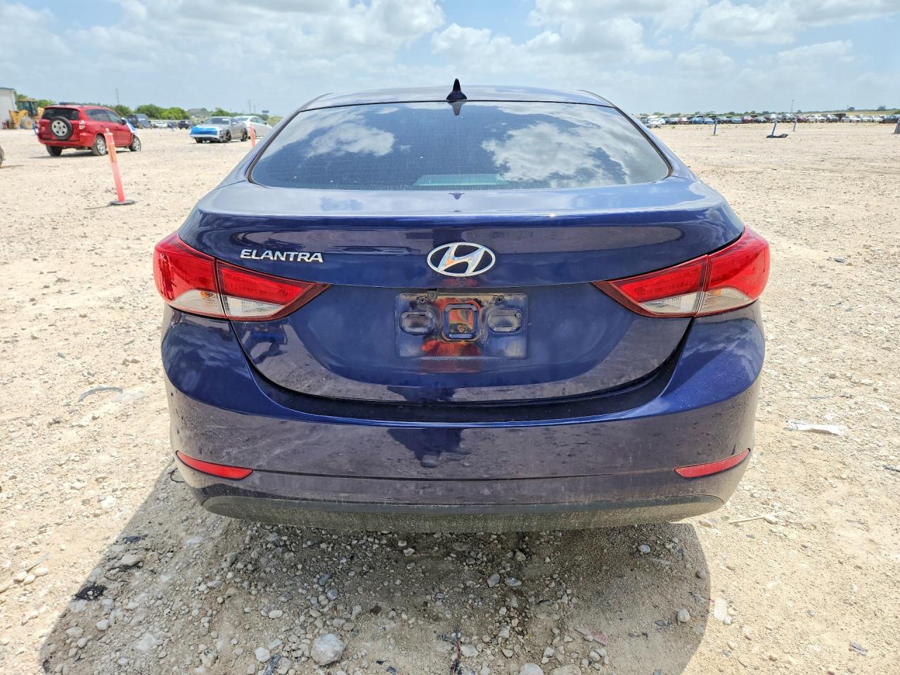 2014 HYUNDAI ELANTRA