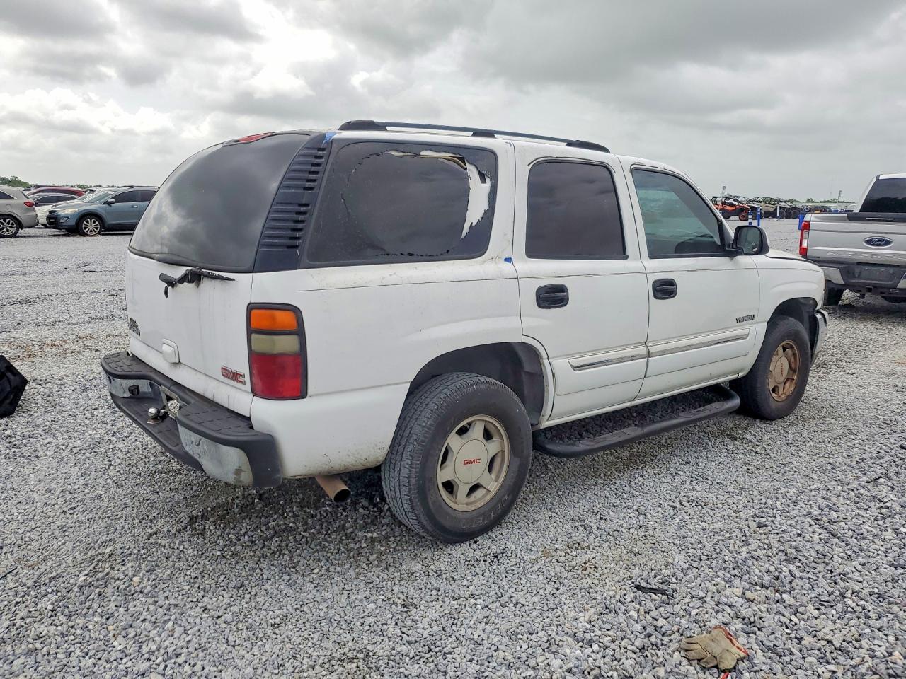 2004 GMC YUKON