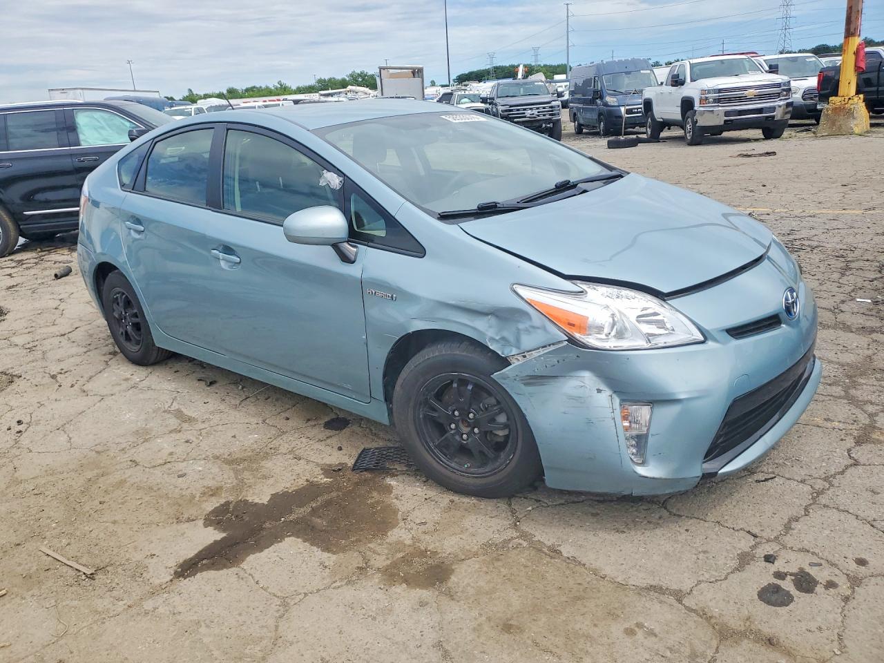 2015 TOYOTA PRIUS