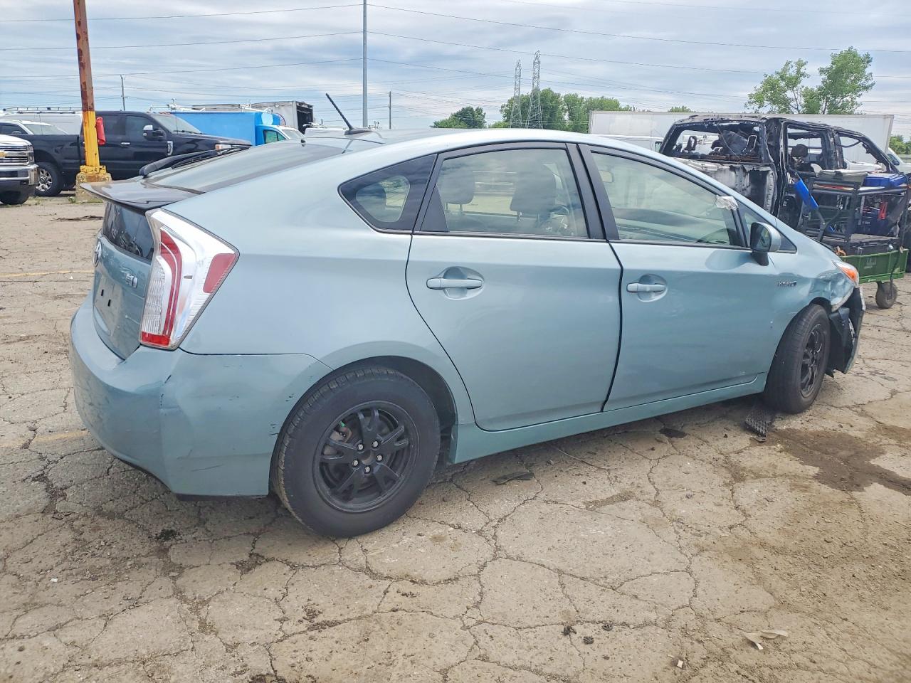2015 TOYOTA PRIUS