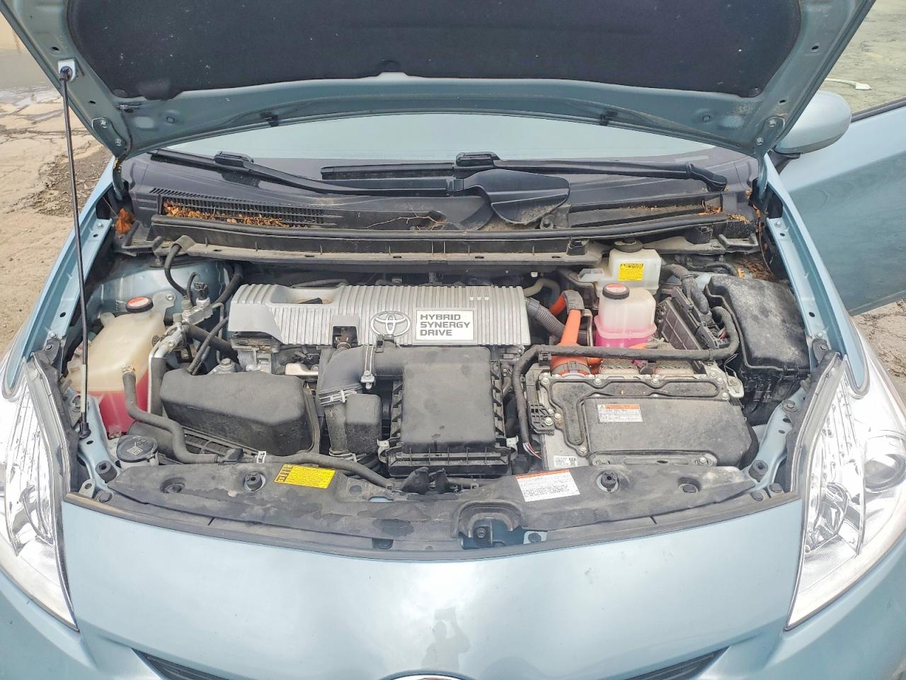 2015 TOYOTA PRIUS