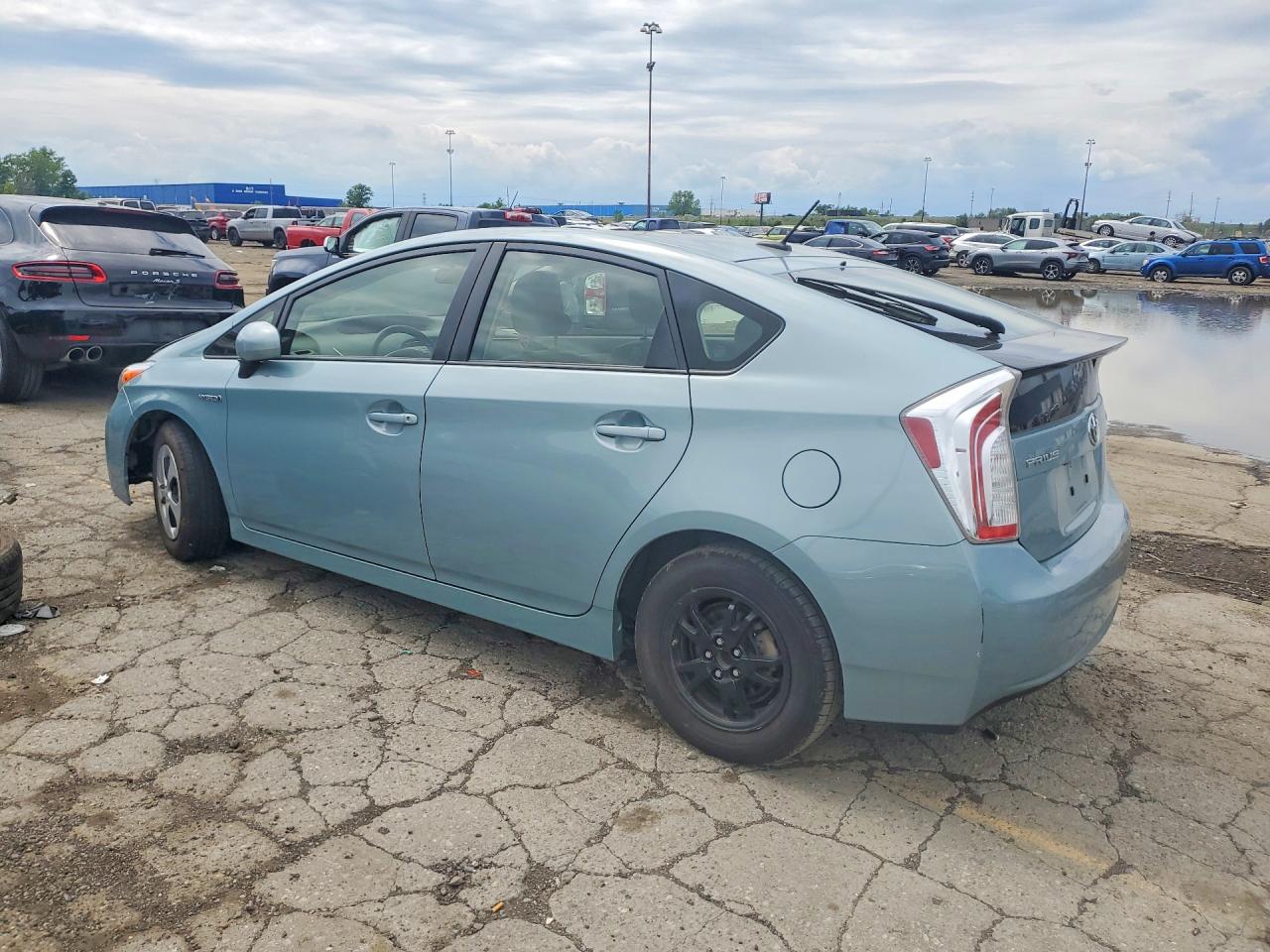2015 TOYOTA PRIUS