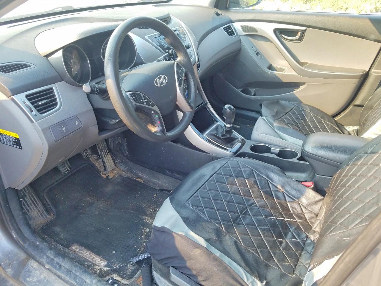 2013 HYUNDAI ELANTRA