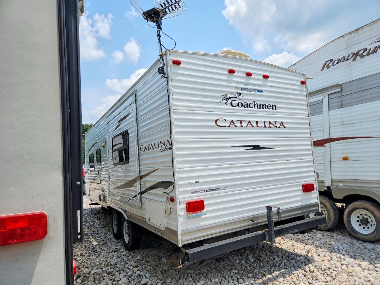 2011 COACHMAN RECREATION