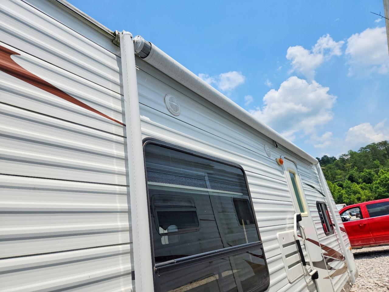 2011 COACHMAN RECREATION