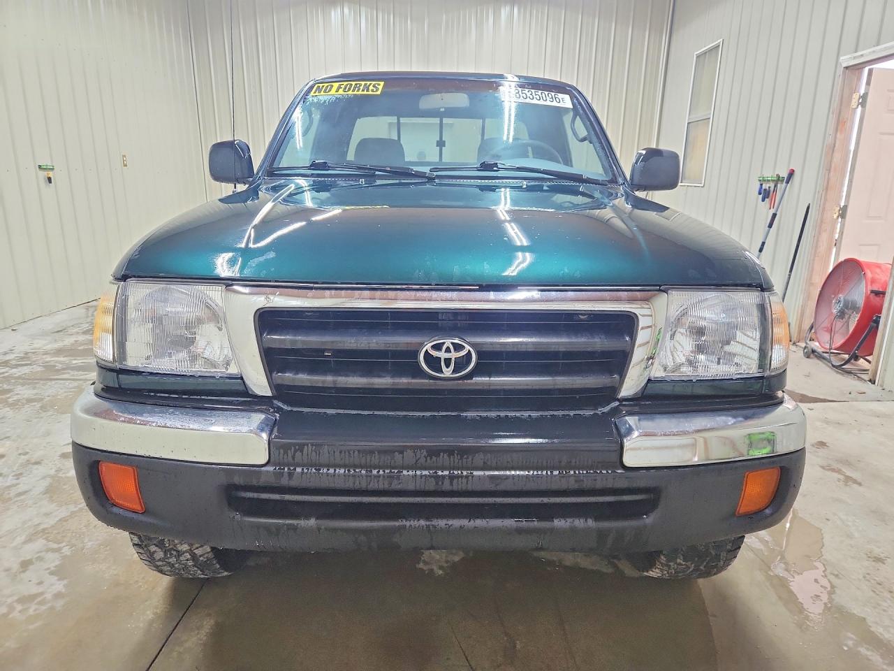 2000 TOYOTA TACOMA