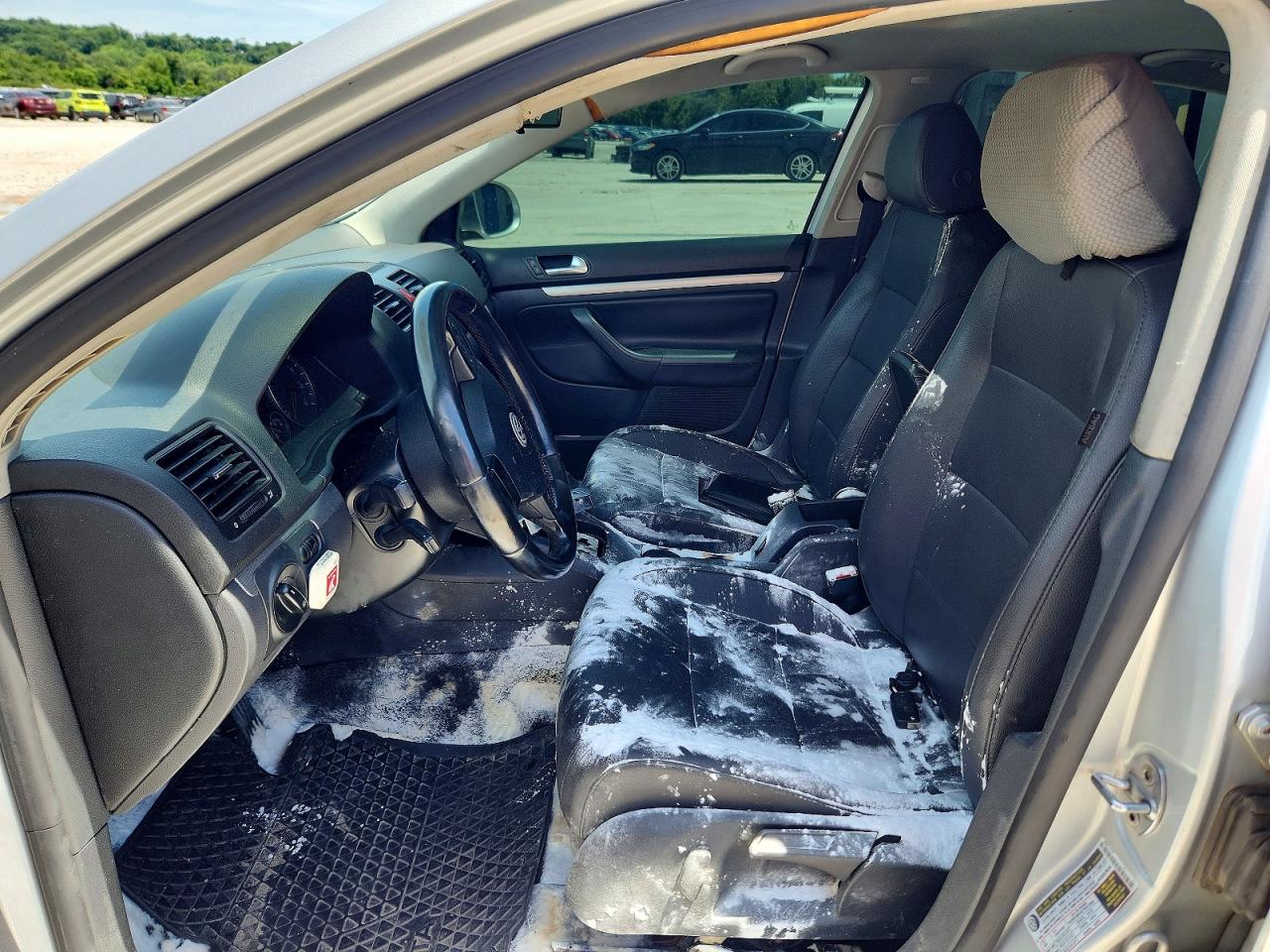 2006 VOLKSWAGEN JETTA