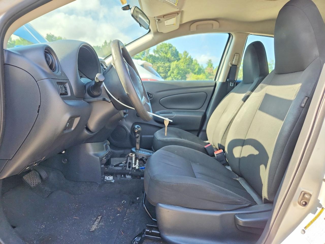 2017 NISSAN VERSA