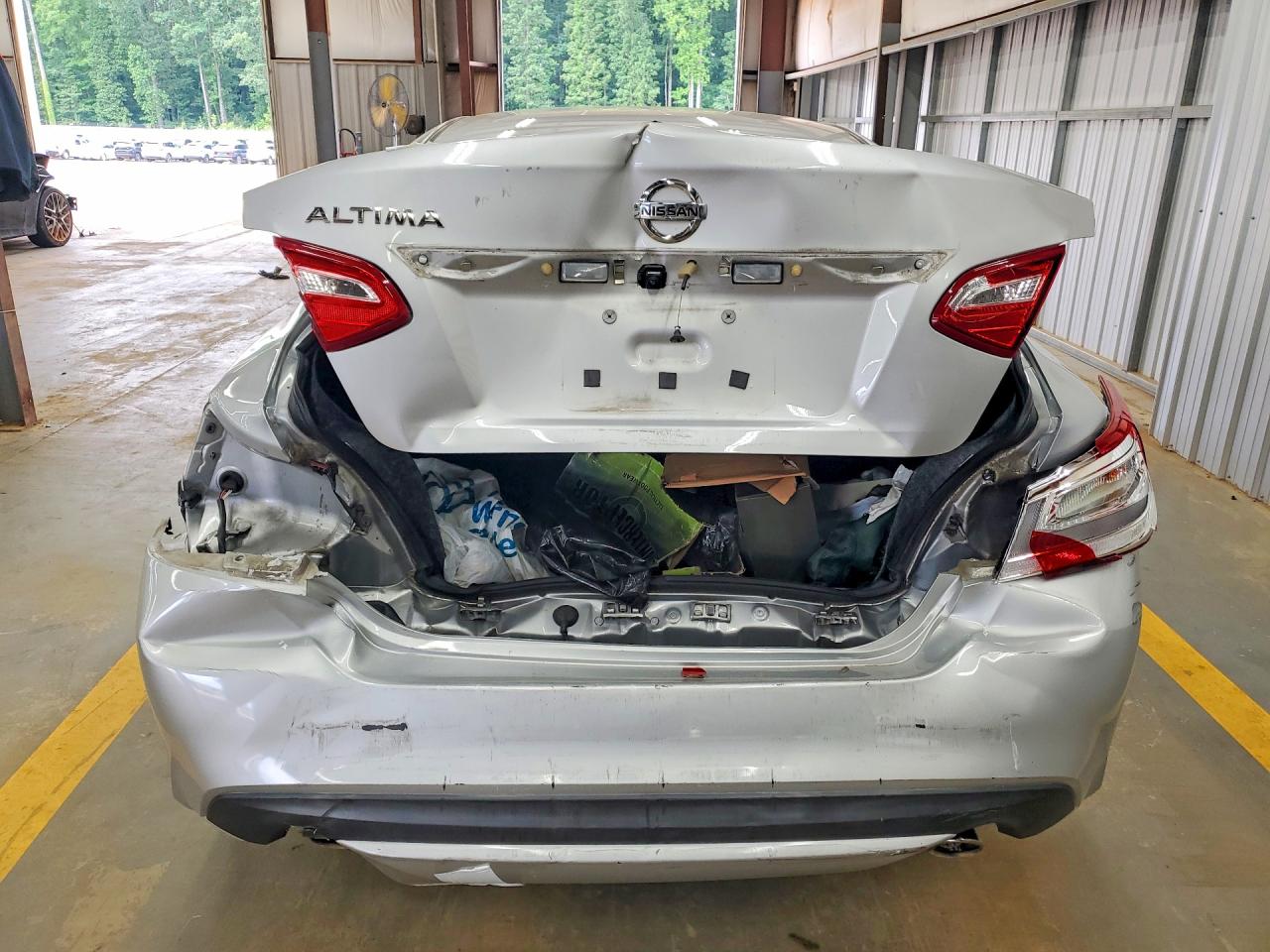 2016 NISSAN ALTIMA