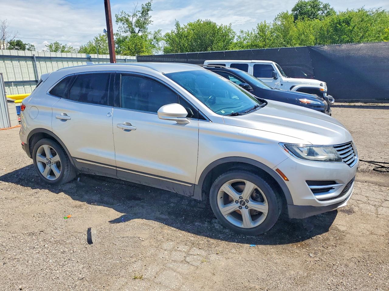 2017 LINCOLN MKC