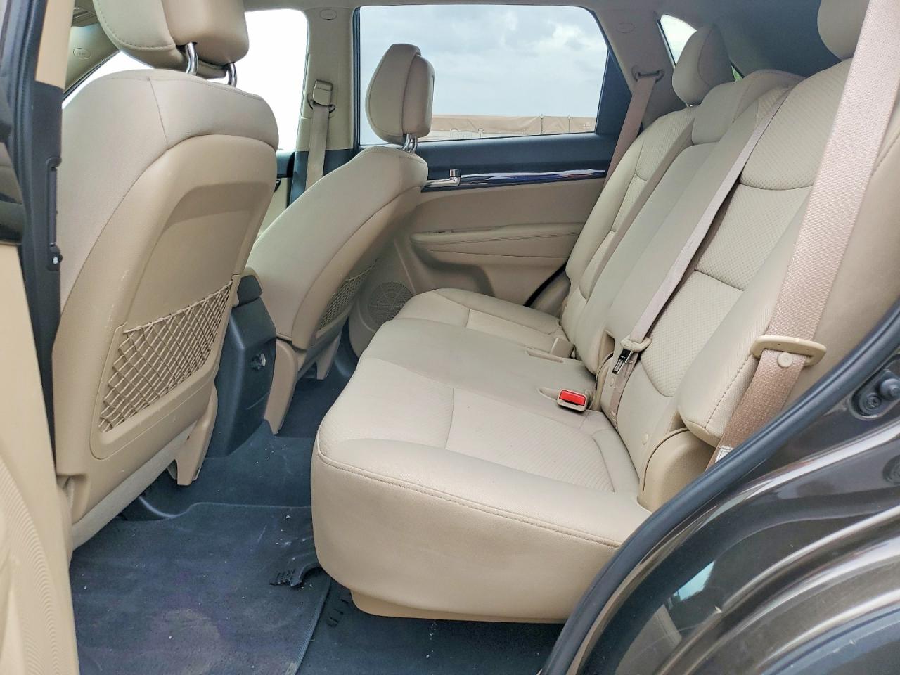 2011 KIA SORENTO