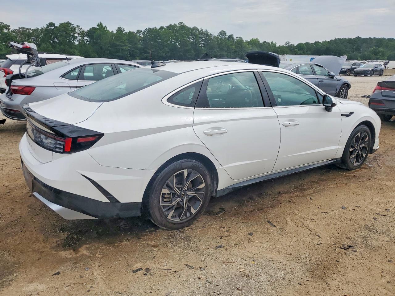 2025 HYUNDAI SONATA