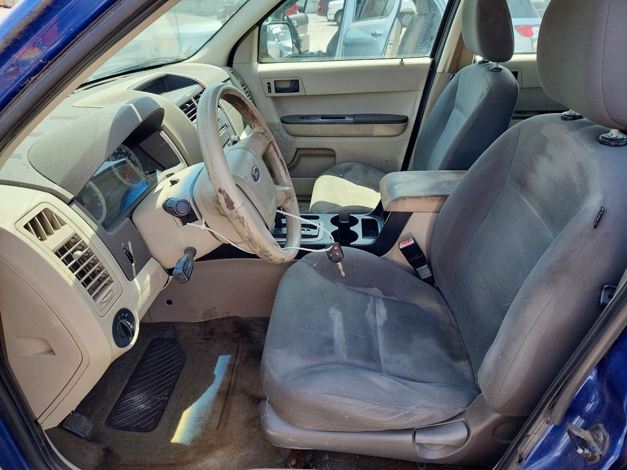 2008 FORD ESCAPE