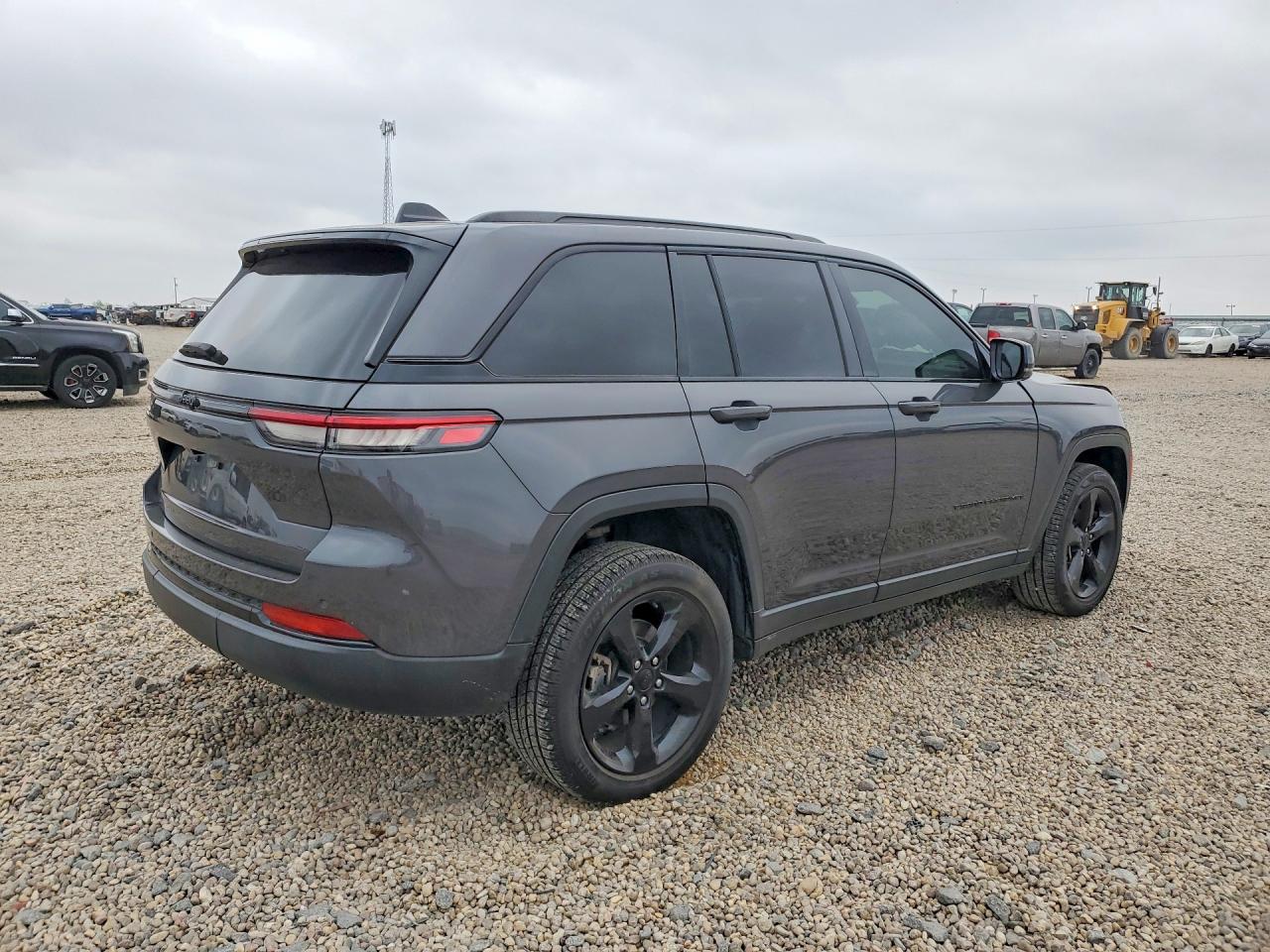 2022 JEEP CHEROKEE