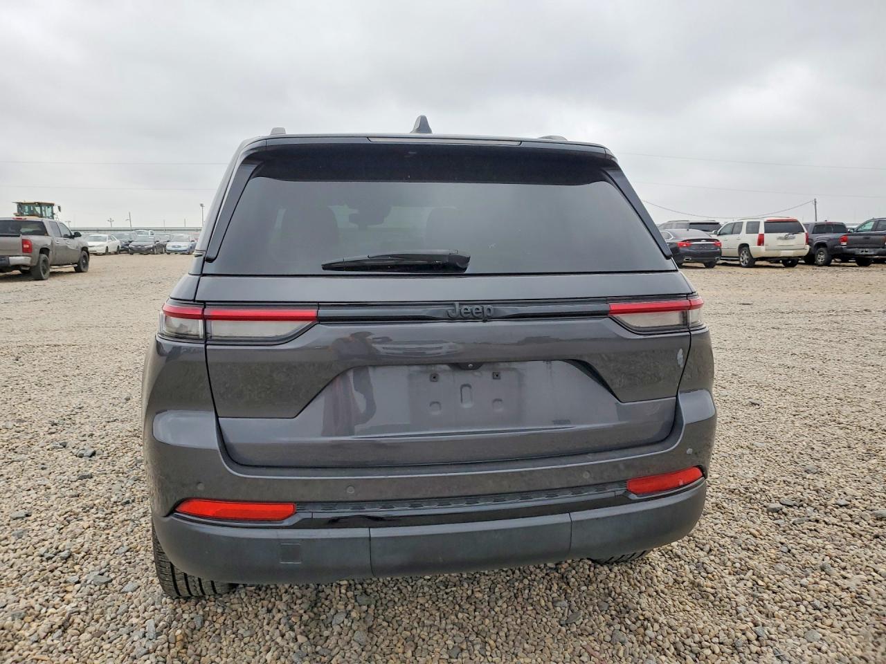 2022 JEEP CHEROKEE