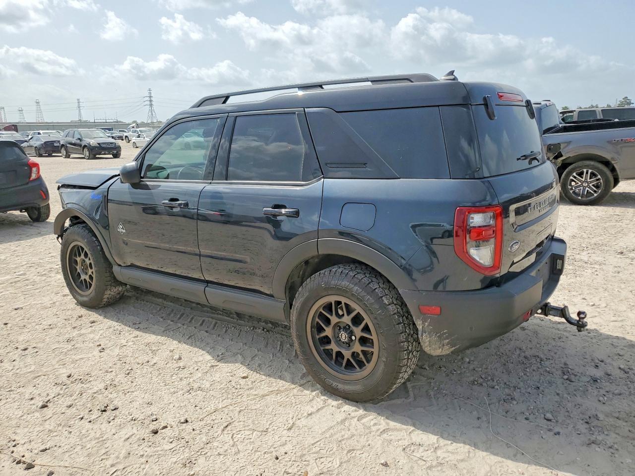 2021 FORD BRONCO