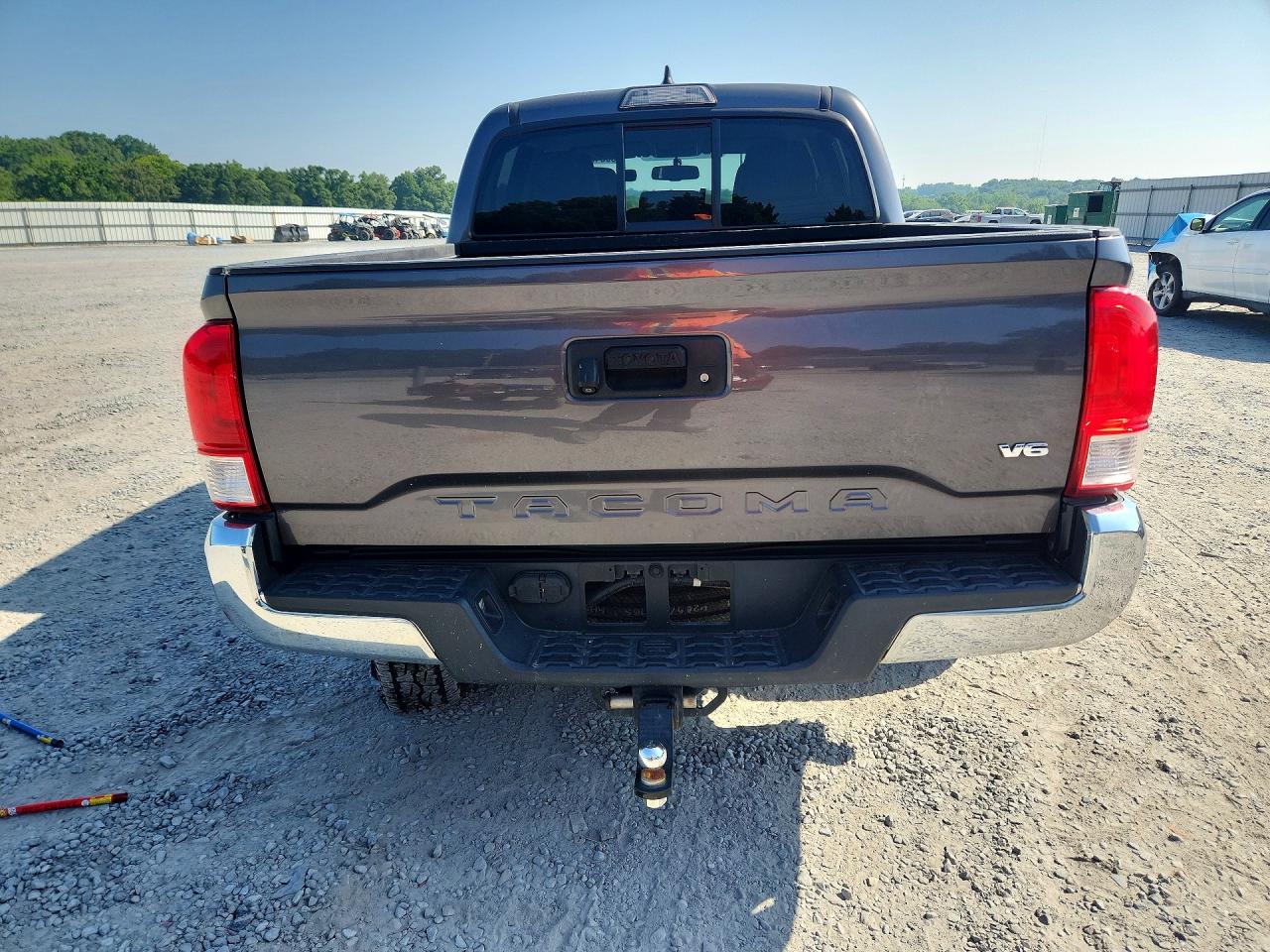 2016 TOYOTA TACOMA