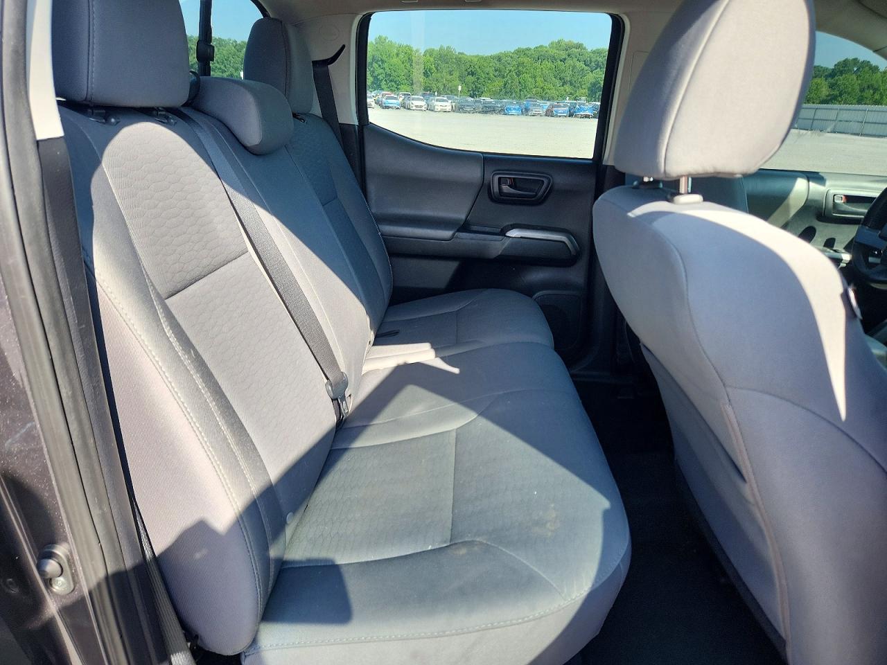 2016 TOYOTA TACOMA