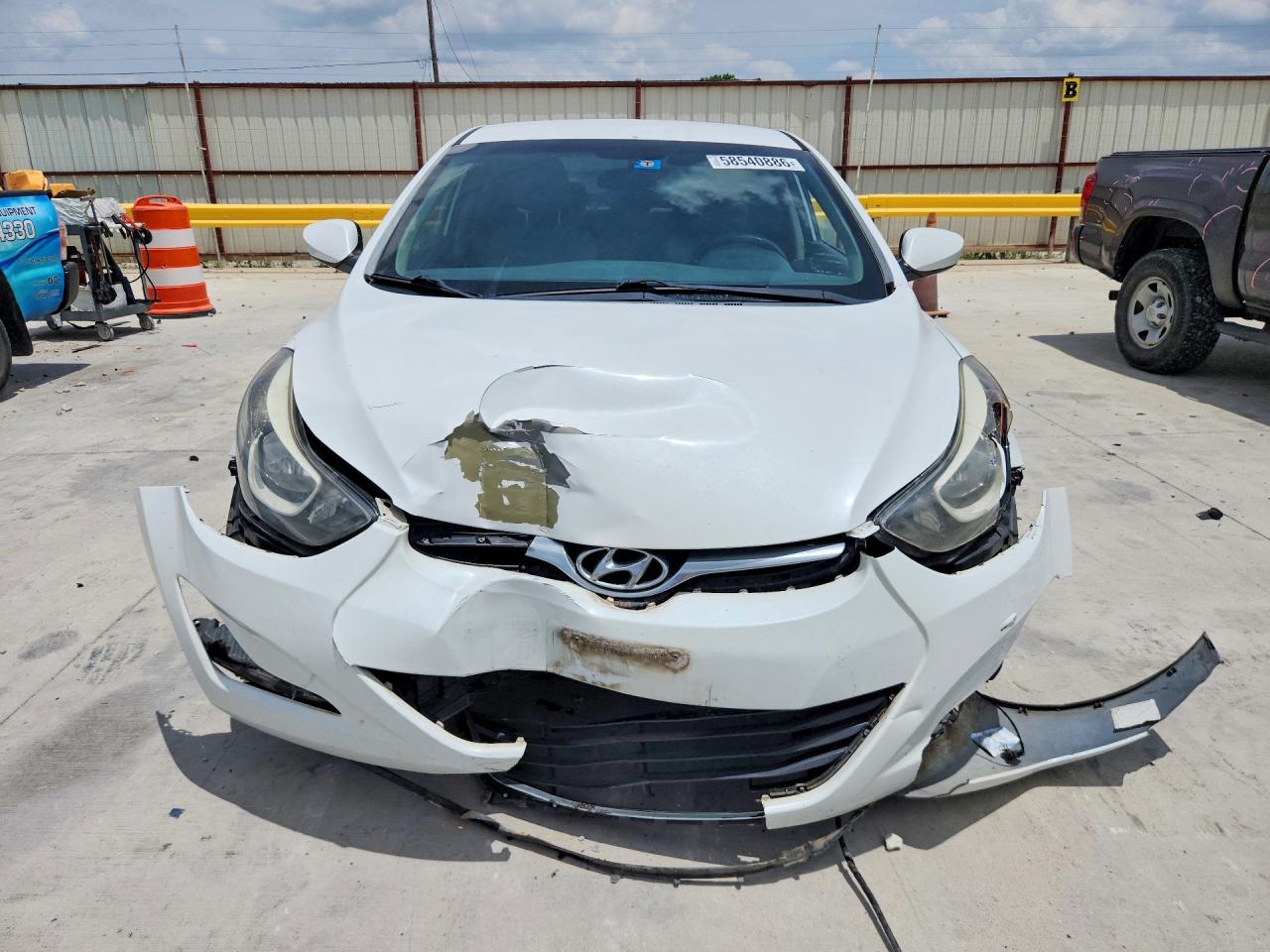 2015 HYUNDAI ELANTRA