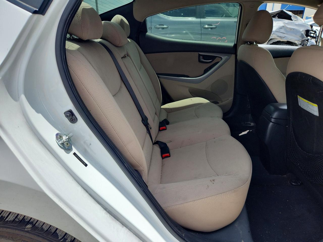 2015 HYUNDAI ELANTRA
