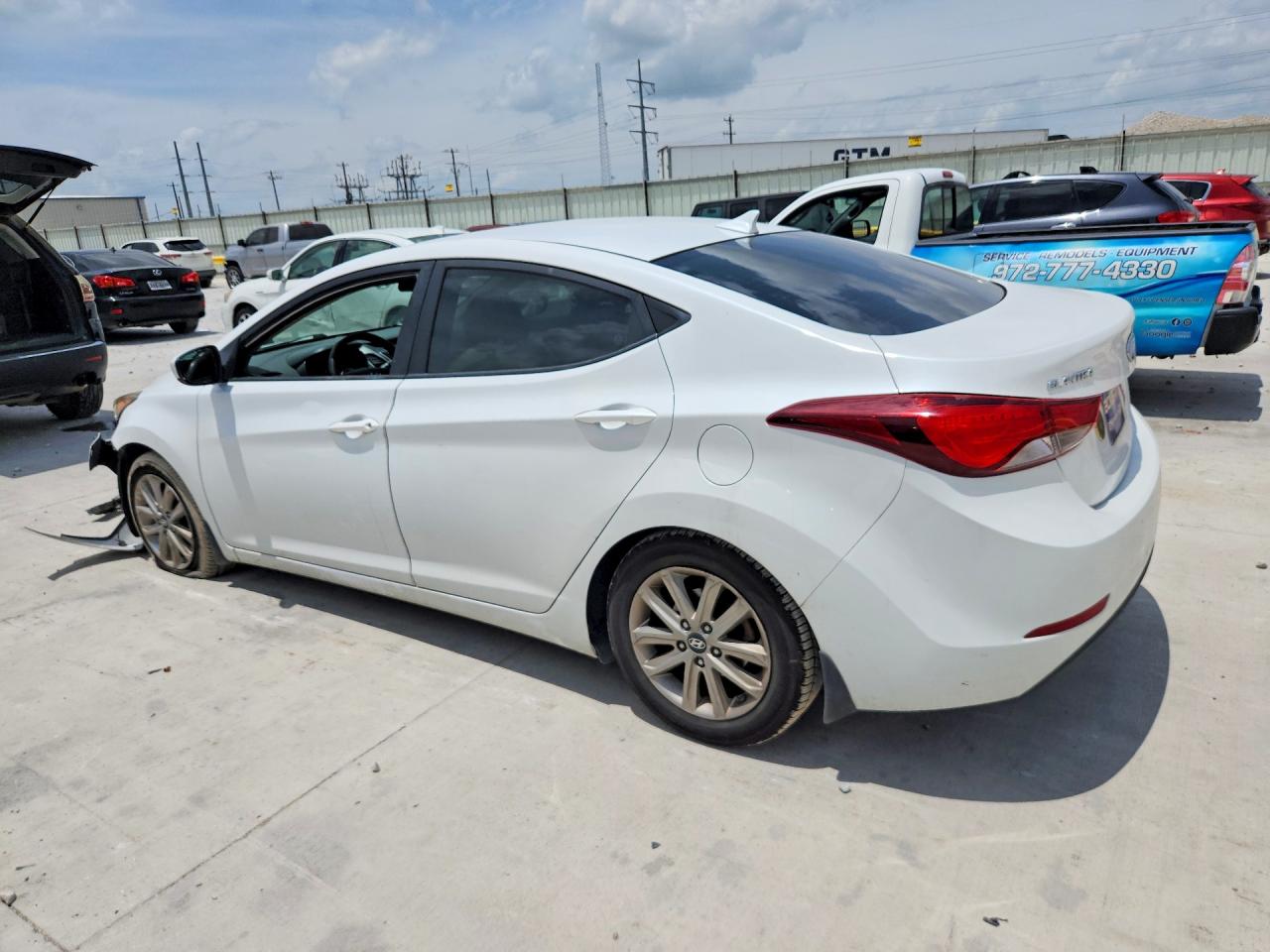 2015 HYUNDAI ELANTRA