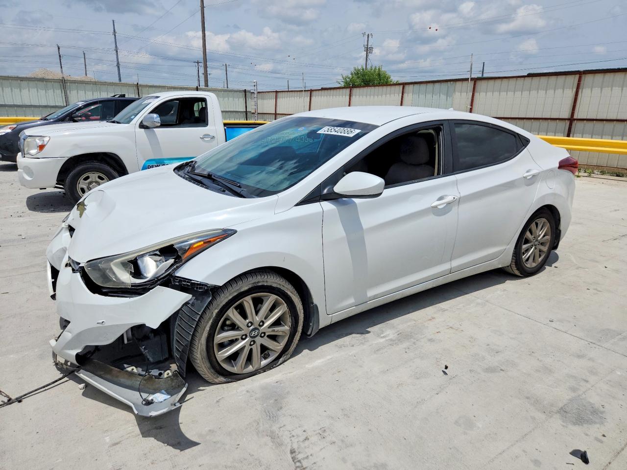 2015 HYUNDAI ELANTRA