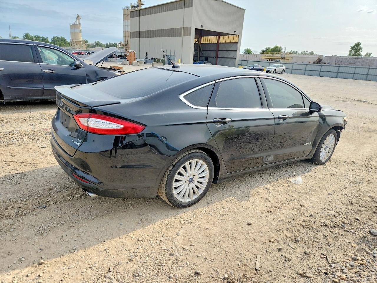 2013 FORD FUSION