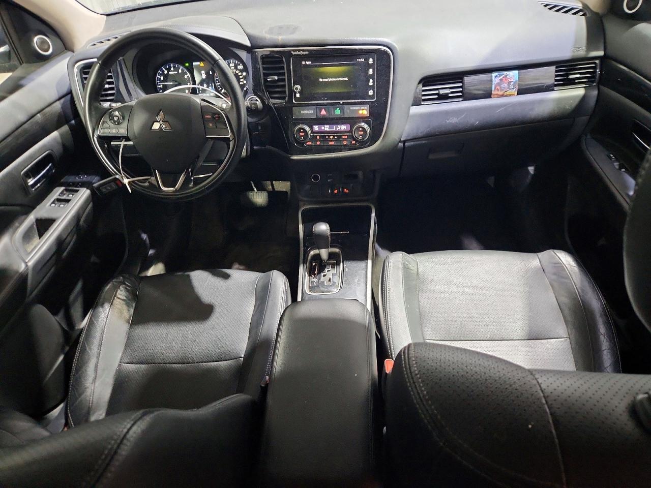 2018 MITSUBISHI OUTLANDER