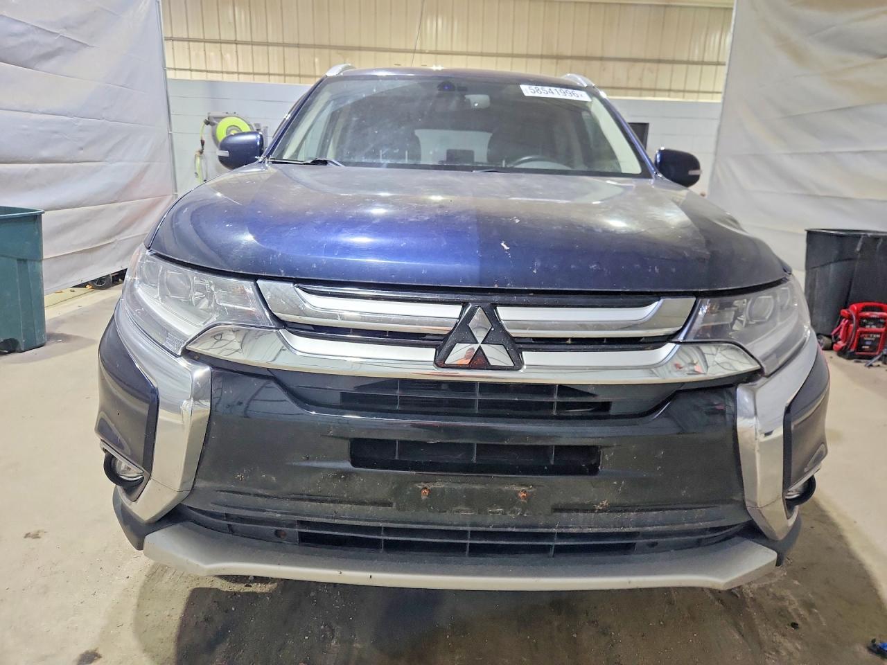 2018 MITSUBISHI OUTLANDER