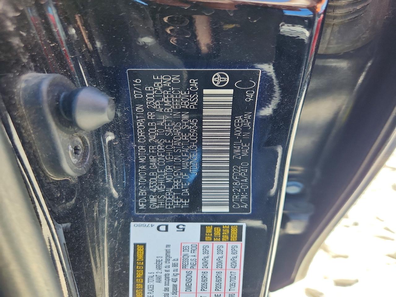 2017 TOYOTA PRIUS