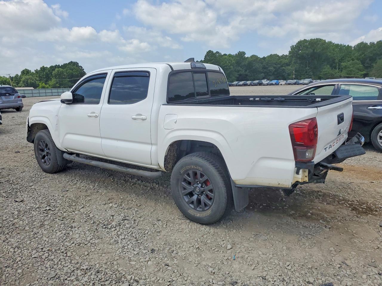2018 TOYOTA TACOMA
