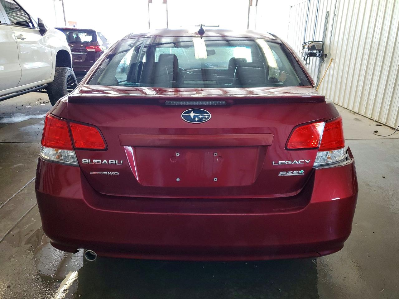 2012 SUBARU LEGACY