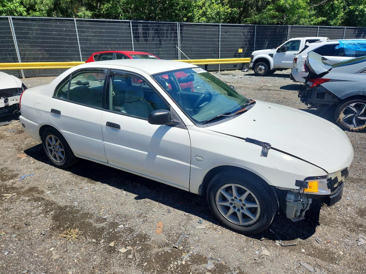 2001 MITSUBISHI MIRAGE