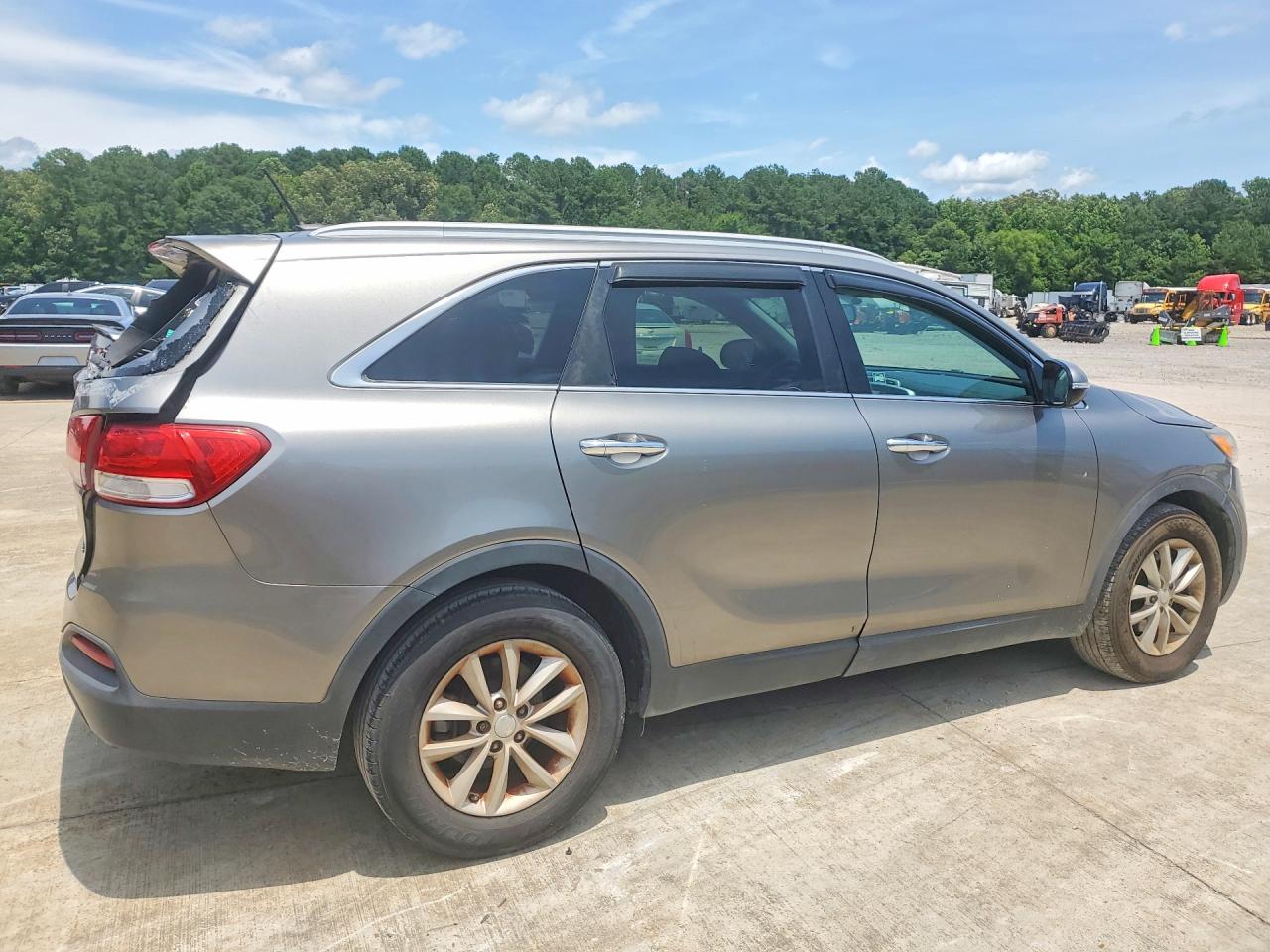 2018 KIA SORENTO