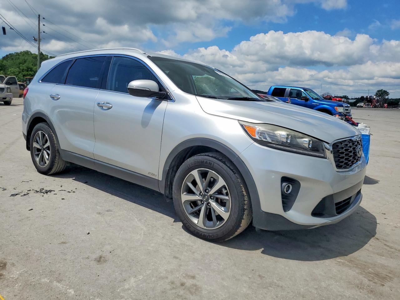 2019 KIA SORENTO