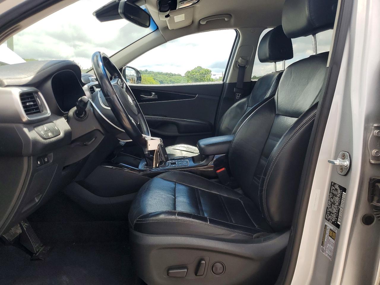 2019 KIA SORENTO