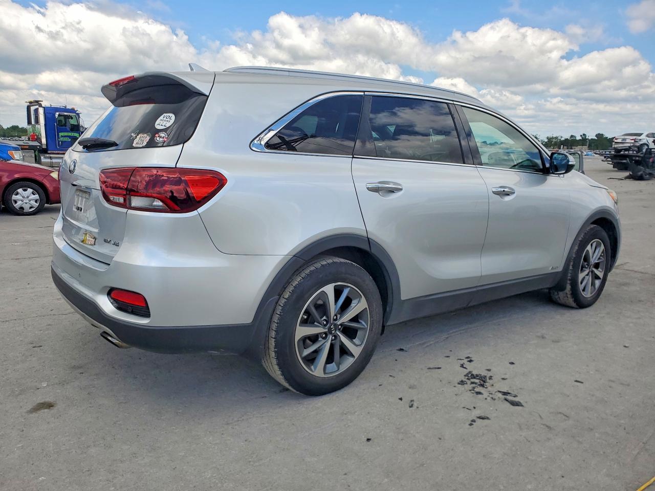 2019 KIA SORENTO
