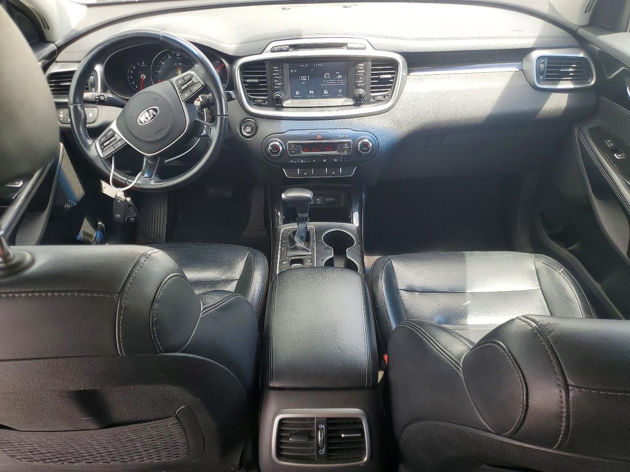 2019 KIA SORENTO