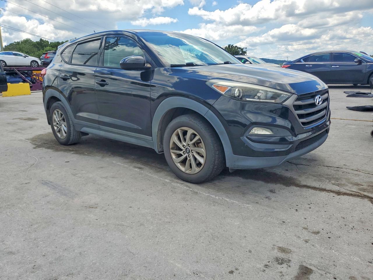 2016 HYUNDAI TUCSON
