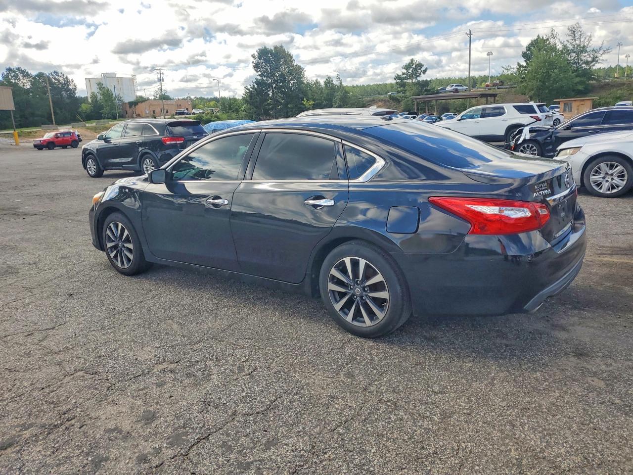 2017 NISSAN ALTIMA