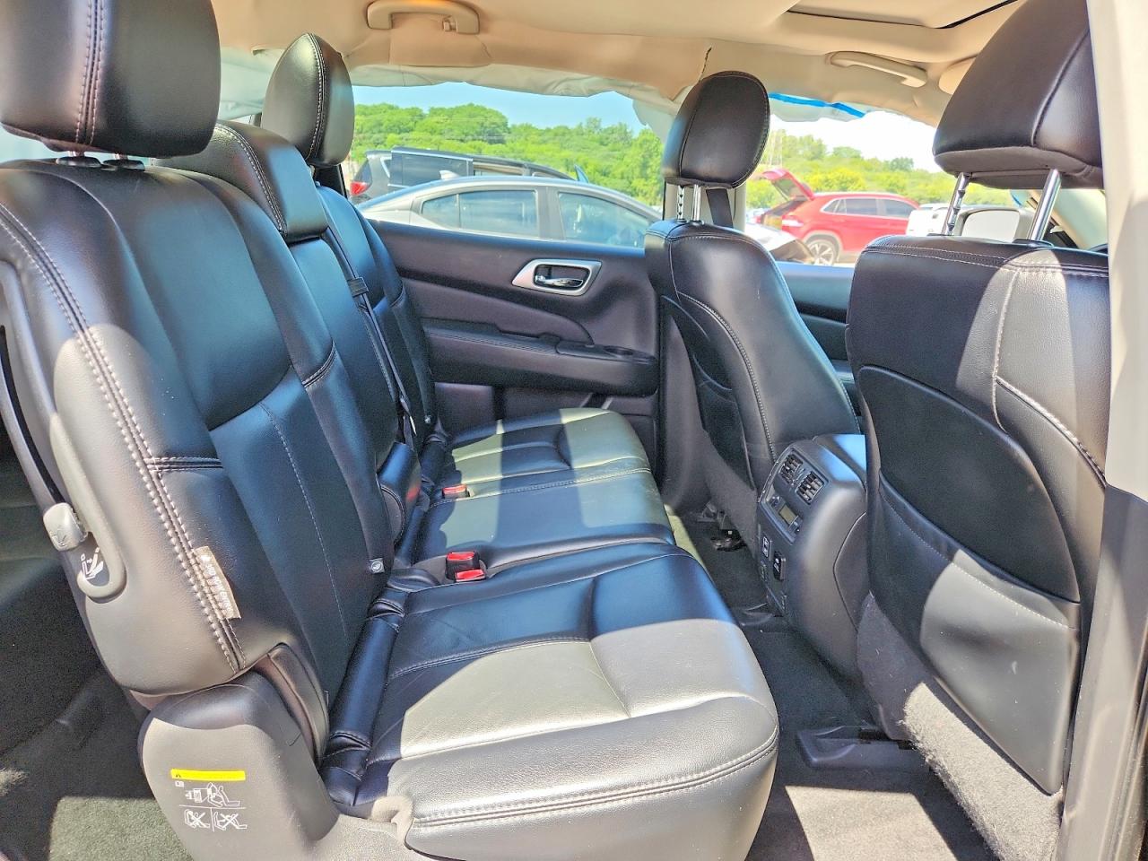 2018 NISSAN PATHFINDER
