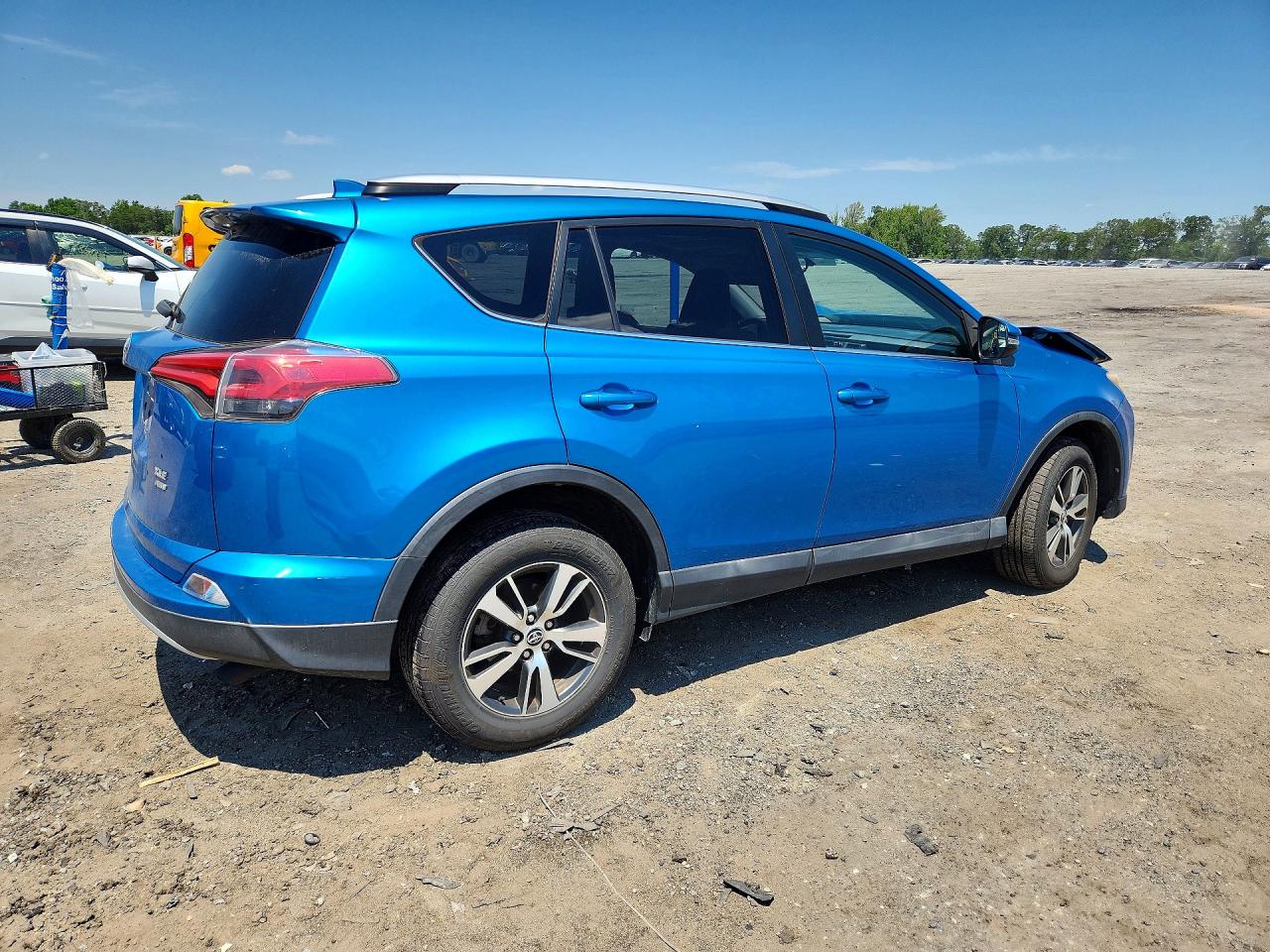 2016 TOYOTA RAV4