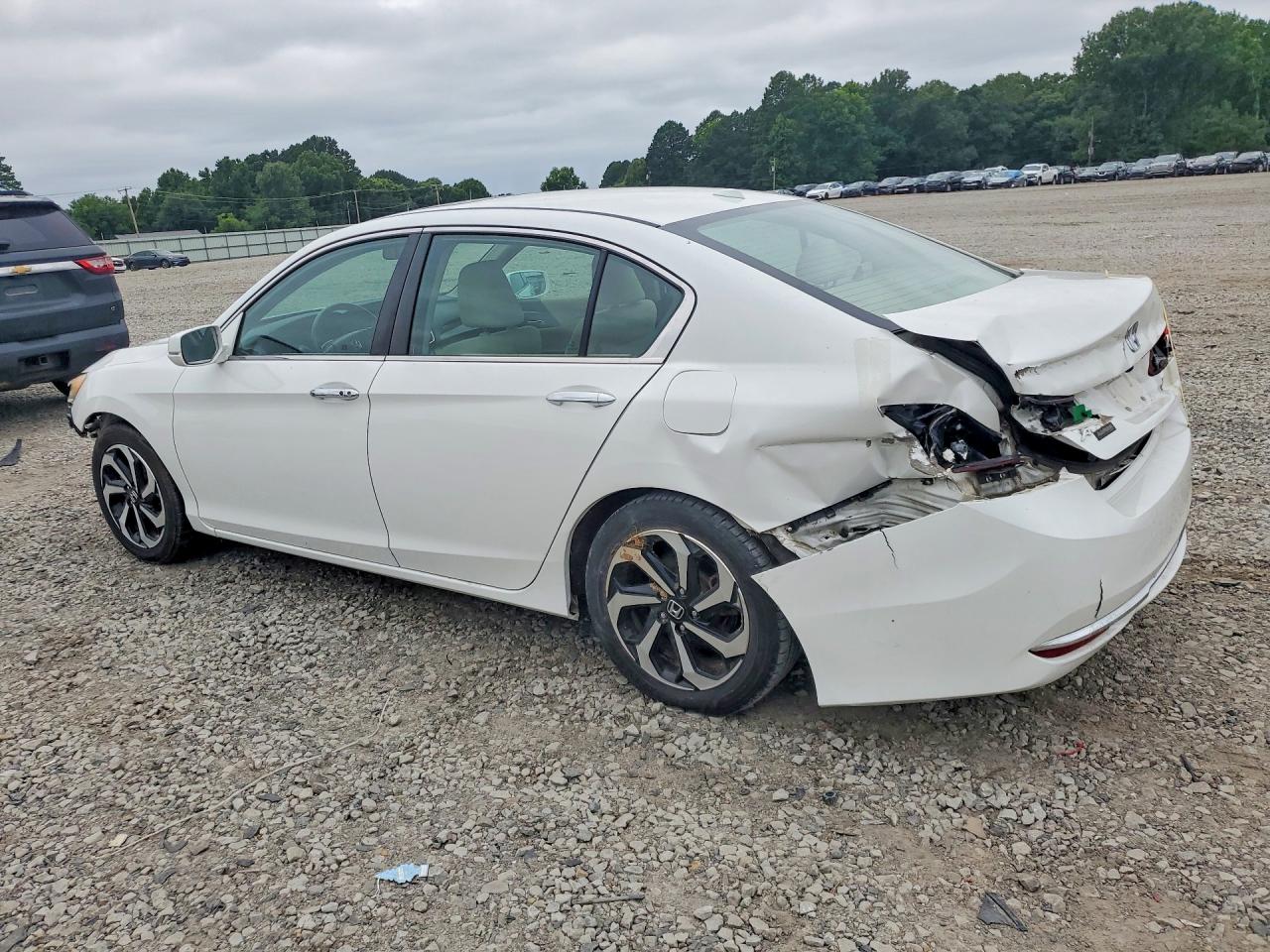2017 HONDA ACCORD