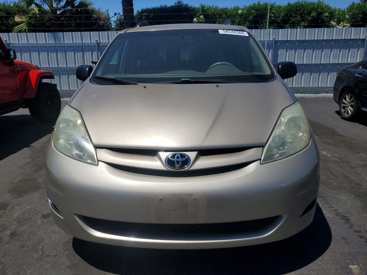 2006 TOYOTA SIENNA